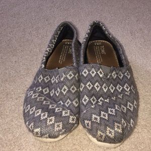 Toms shoes